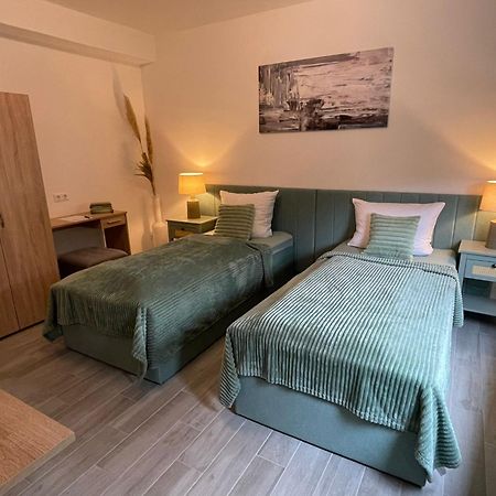 Holi Day Spa 2-Bett Zimmer App 3 Berlin Ngoại thất bức ảnh